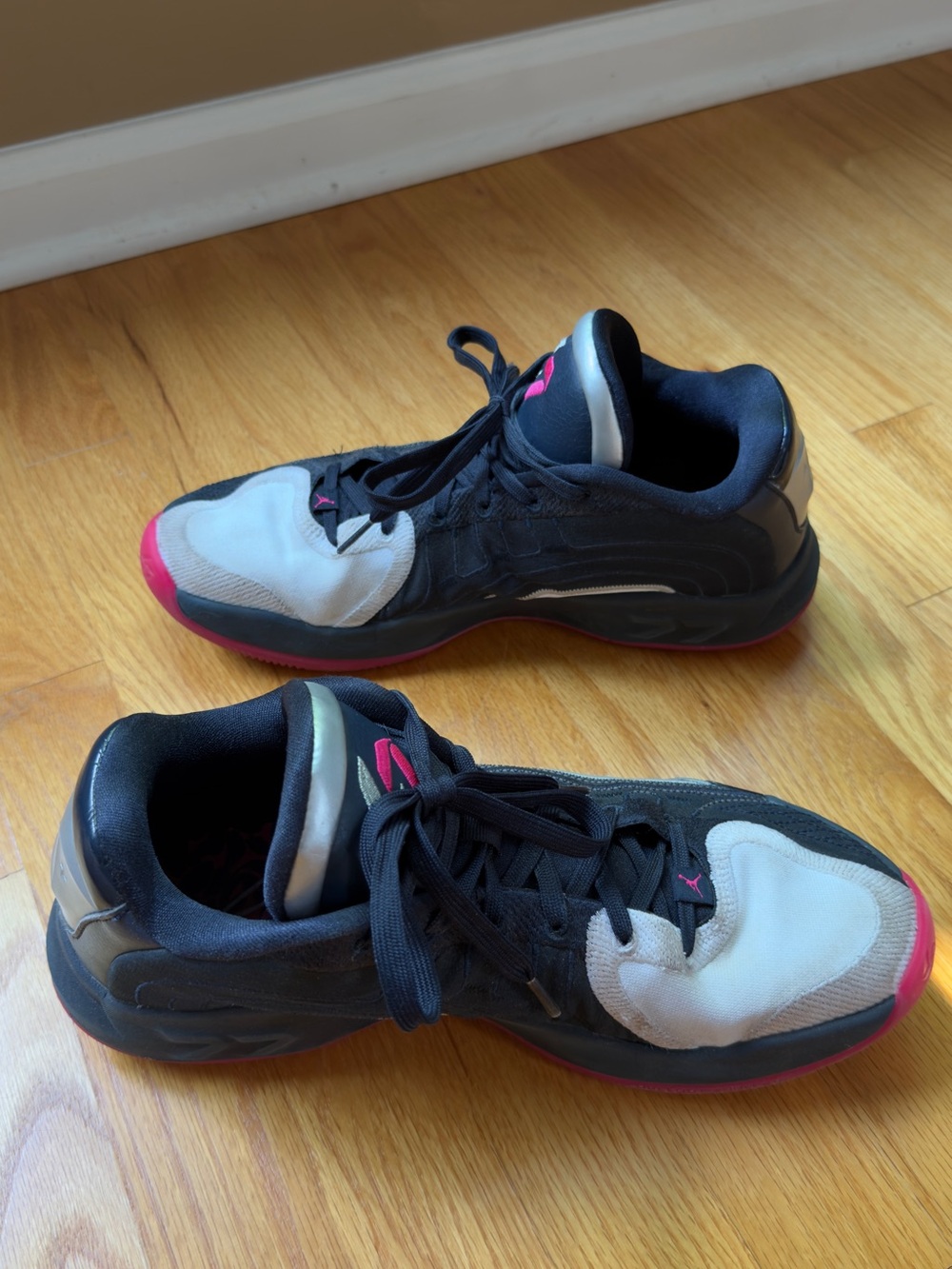 Jordan Luka 4 Navidor Sneakers - Picture 2 of 5
